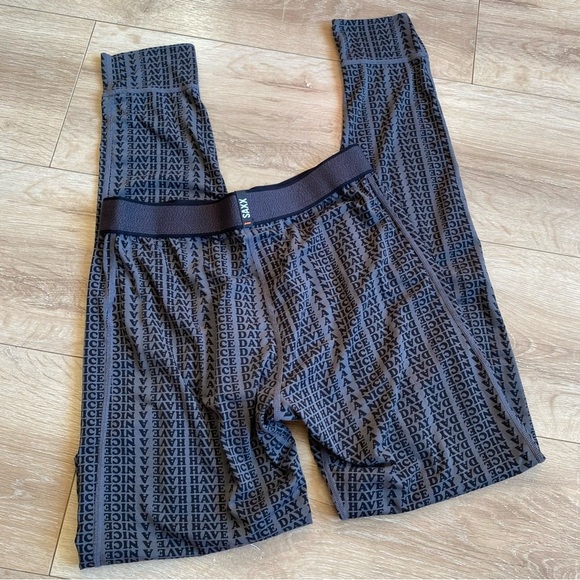 Saxx View Finder base layer set “ Have A Nice Day Long sleeve & pants - Picture 9 of 9